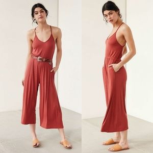 NWOT Silence + Noise Ribbed Knit Culotte
